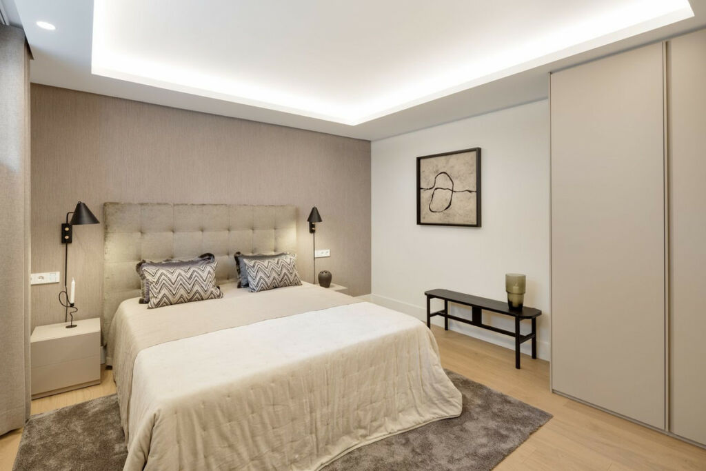 Detached Villa Nueva Andalucía Málaga - image 15