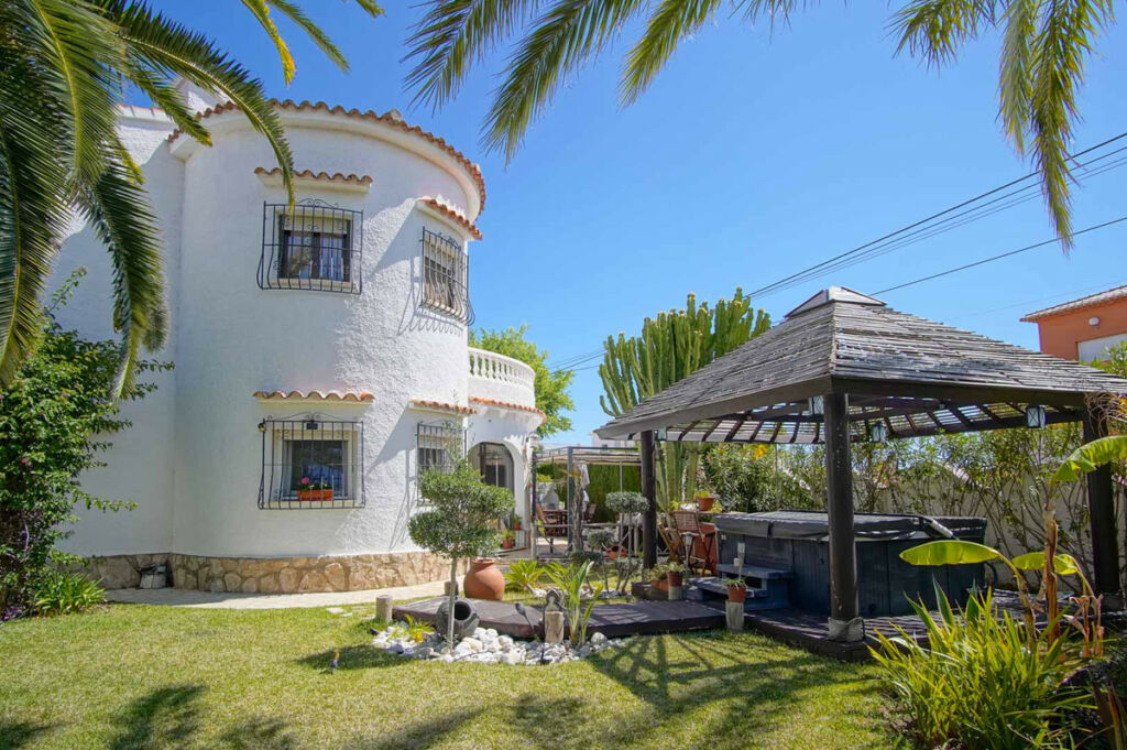 Detached Villa Els Poblets Alicante - image 11