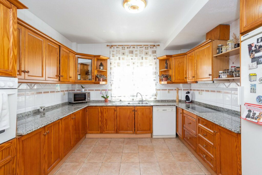 Detached Villa La Siesta Alicante - image 11