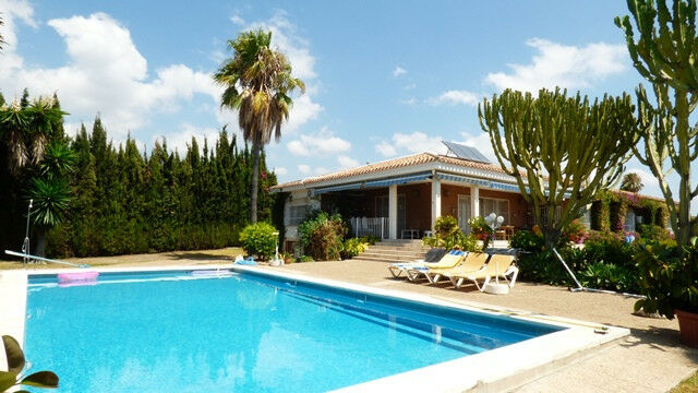 Detached Villa Marbella Málaga - image 12