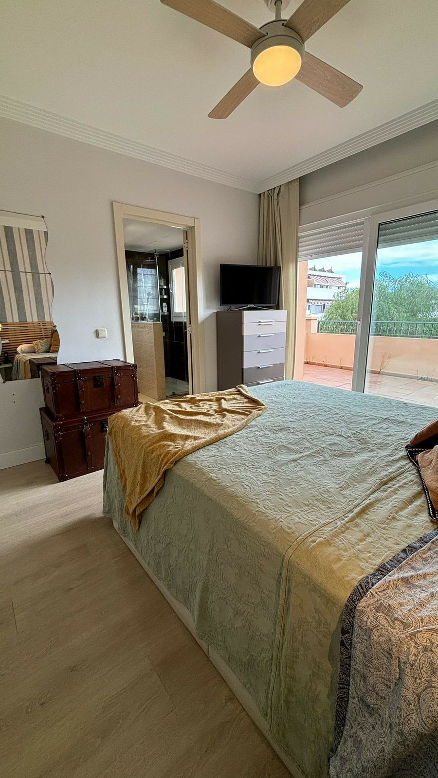 Semi-Detached House Riviera del Sol Málaga - image 11