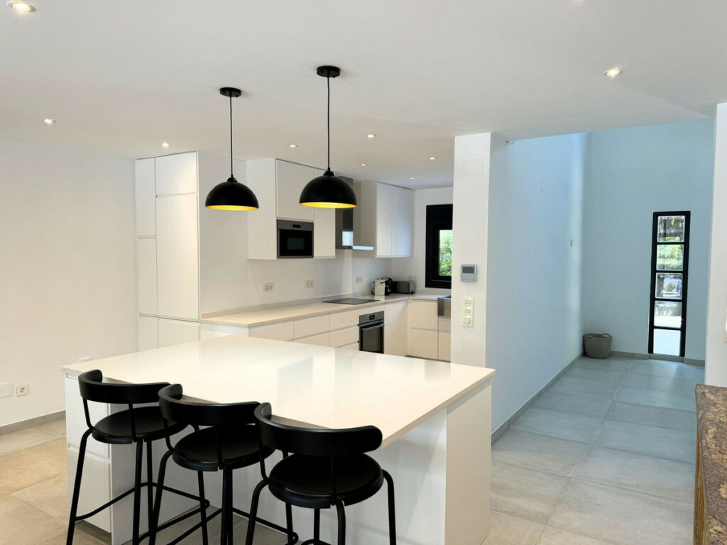 Detached Villa Marbesa Málaga - image 12