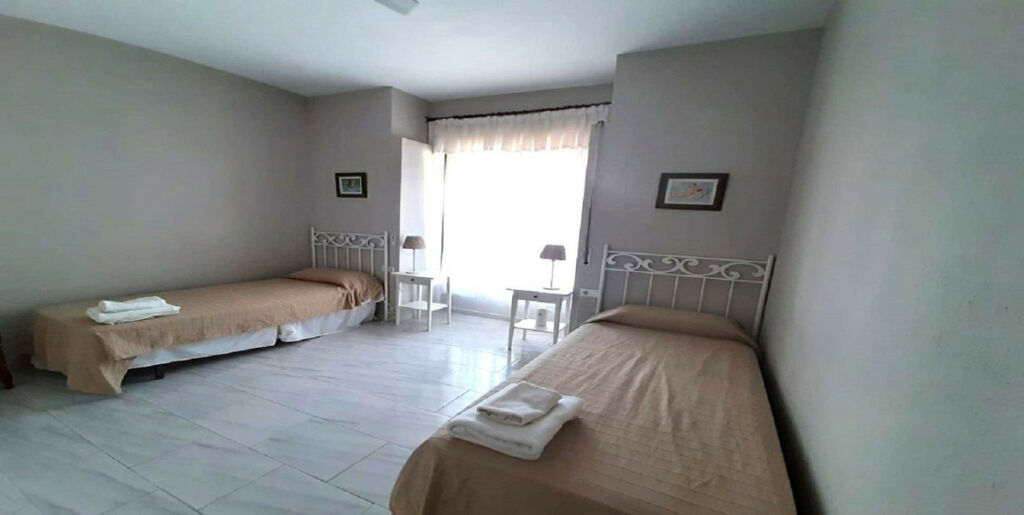 Detached Villa Marbesa Málaga - image 12