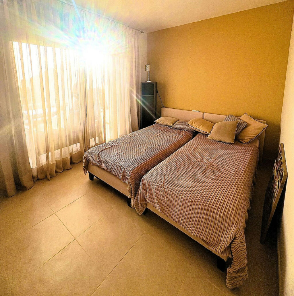 Ground Floor Apartment Altos de los Monteros Málaga - image 12