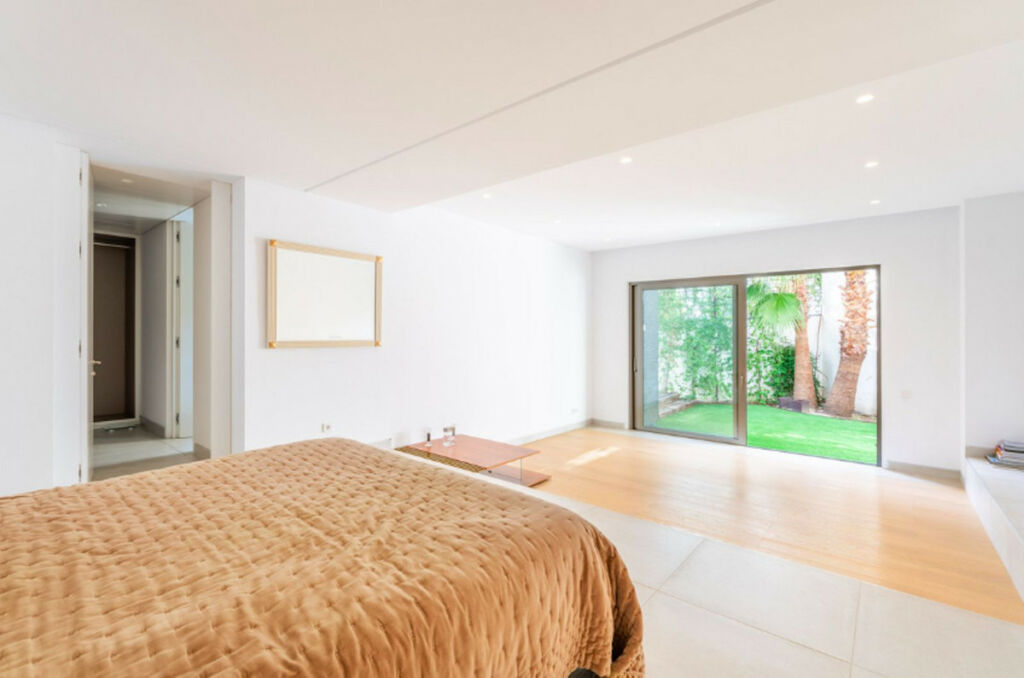 Detached Villa Benahavís Málaga - image 12