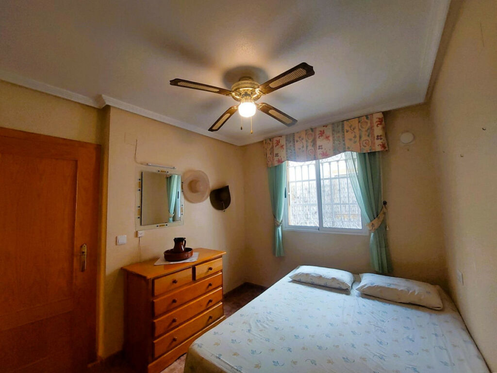 Townhouse Torrevieja Alicante - image 12