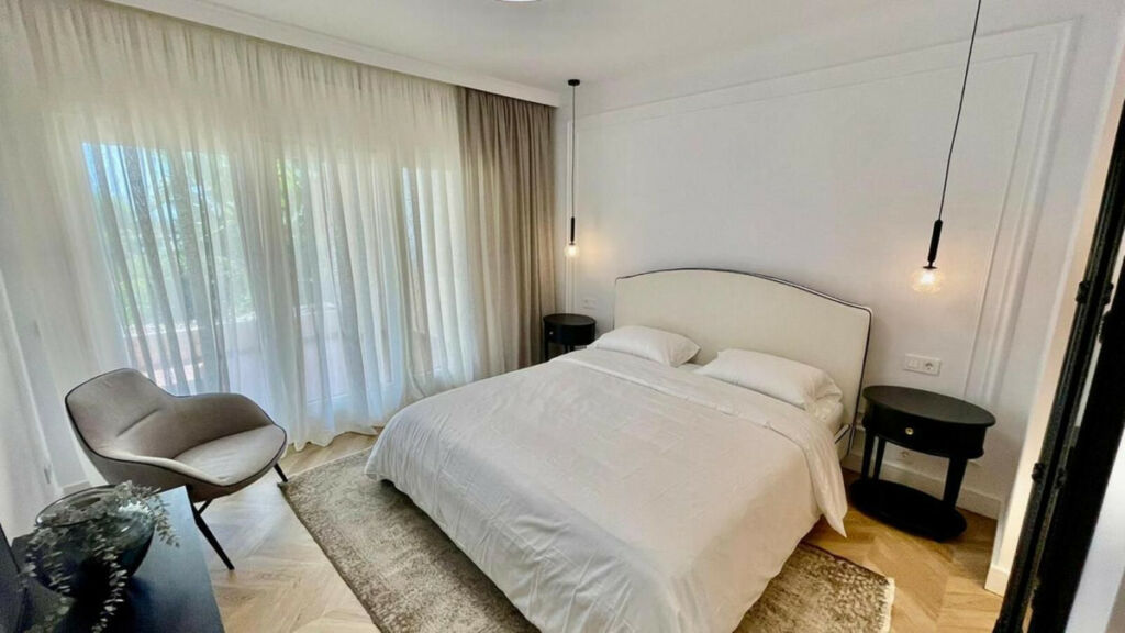Ground Floor Apartment Estepona Málaga - image 23
