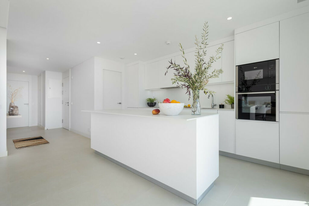 Middle Floor Apartment Fuengirola Málaga - image 15