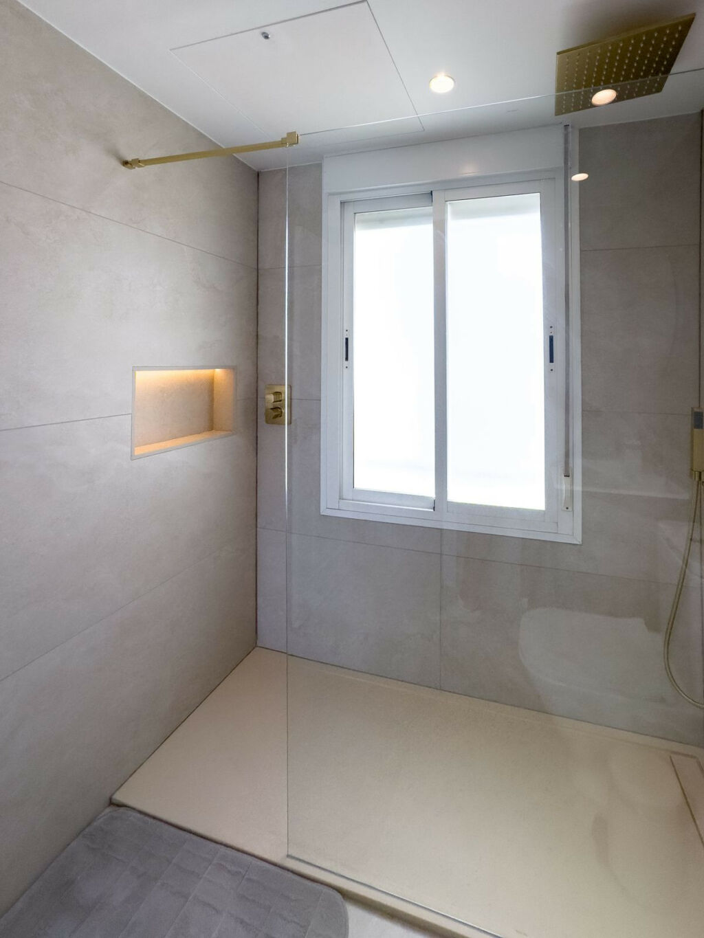 Penthouse Puerto Banús Málaga - image 28
