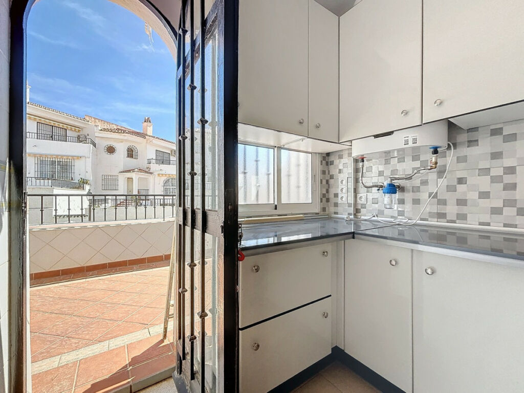Semi-Detached House Rincón de la Victoria Málaga - image 13