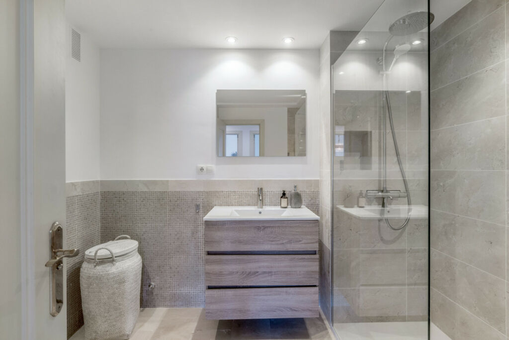 Penthouse Nueva Andalucía Málaga - image 13