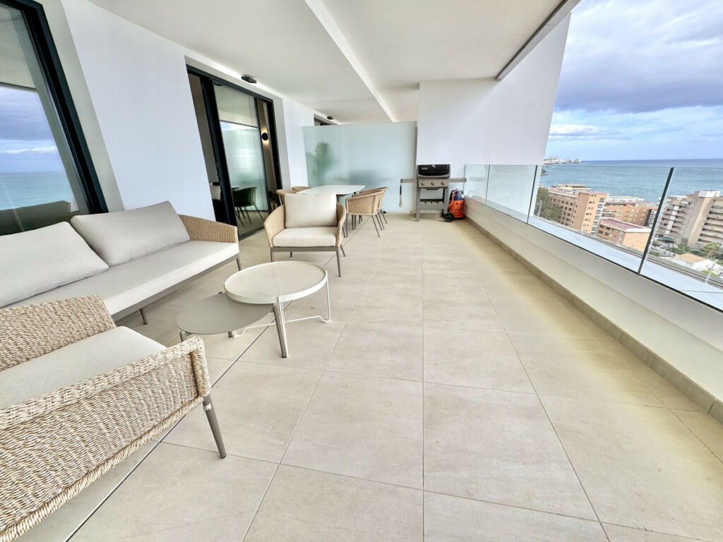 Middle Floor Apartment Benalmadena Costa Málaga - image 12