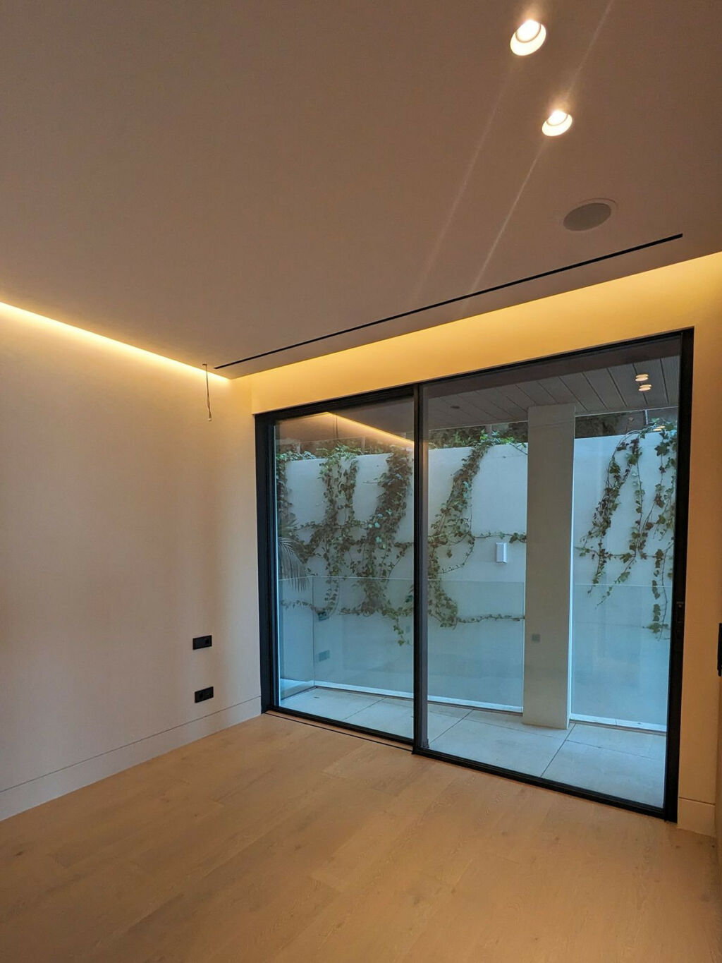 Ground Floor Apartment Estepona Málaga - image 13