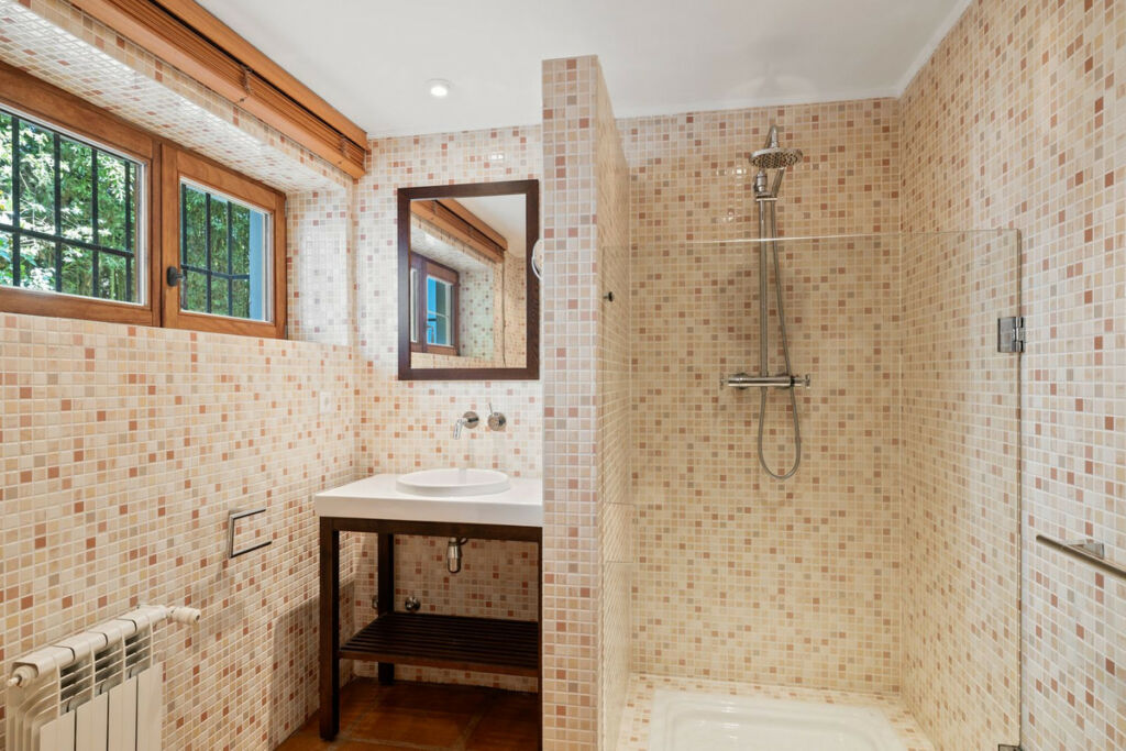 Detached Villa Marbesa Málaga - image 13