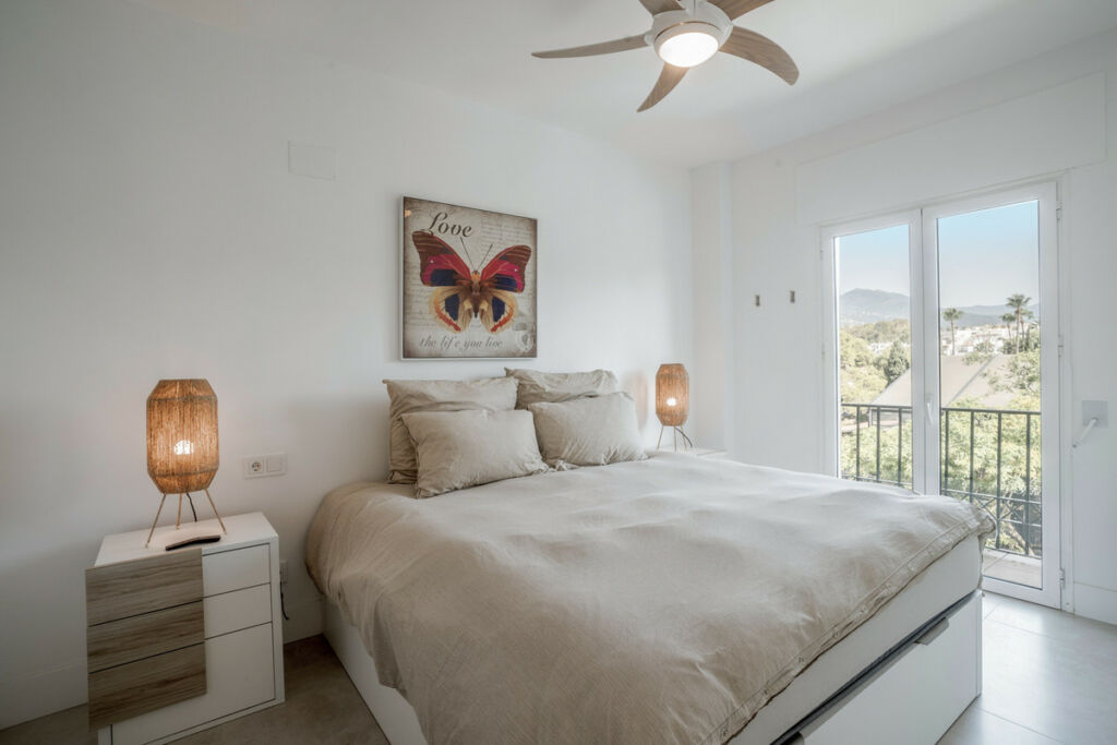 Penthouse Nueva Andalucía Málaga - image 13