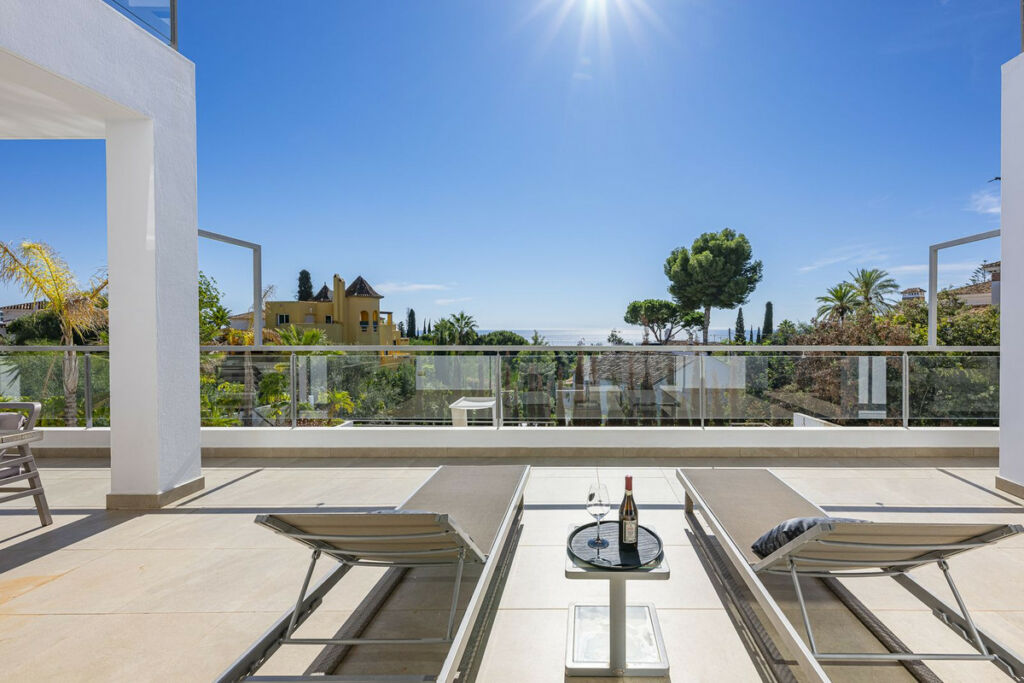 Detached Villa El Rosario Málaga - image 16