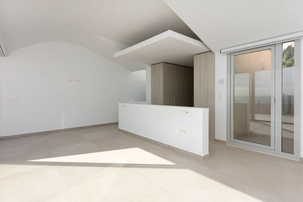 Penthouse Duplex Benalmadena Pueblo Málaga - image 14