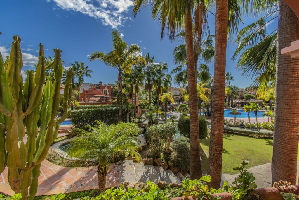 Ground Floor Apartment Puerto Banús Málaga - image 14