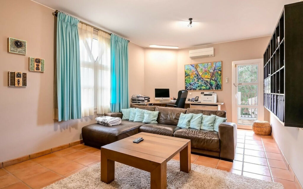 Detached Villa Sotogrande Cádiz - image 14