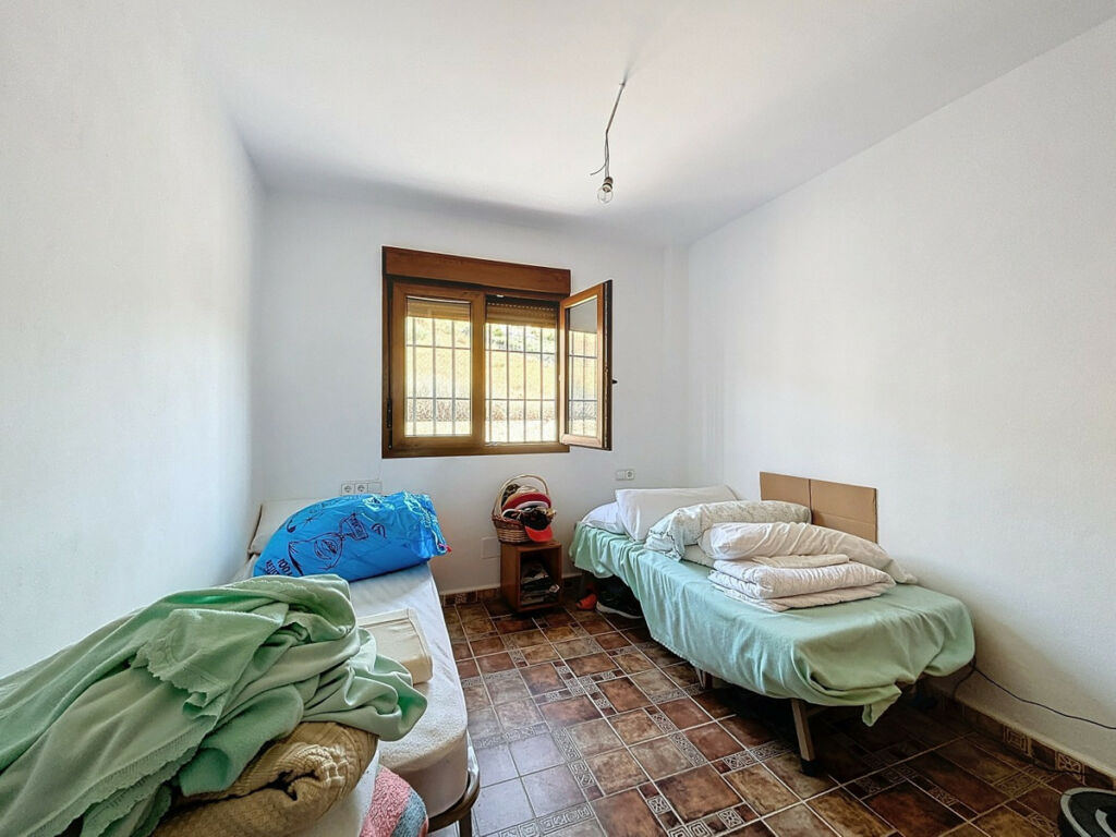 Detached Villa Alcaucín Málaga - image 14