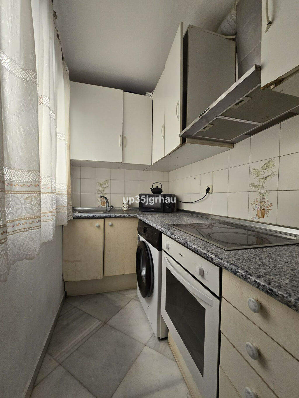 Middle Floor Apartment Estepona Málaga - image 14