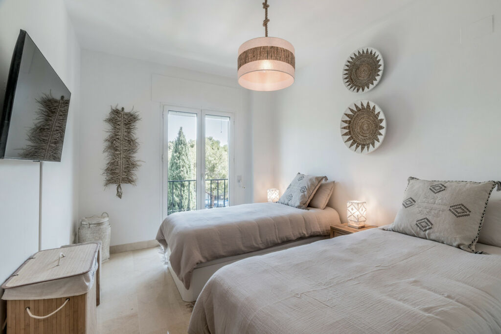 Penthouse Nueva Andalucía Málaga - image 14