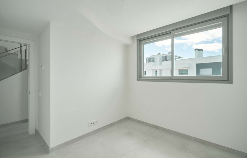 Semi-Detached House San Pedro de Alcántara Málaga - image 14