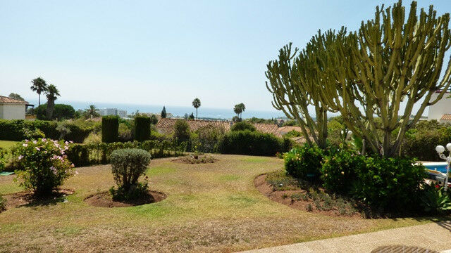 Detached Villa Marbella Málaga - image 15