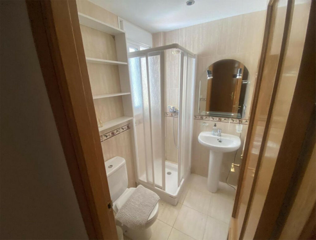 Middle Floor Apartment Benahavís Málaga - image 13