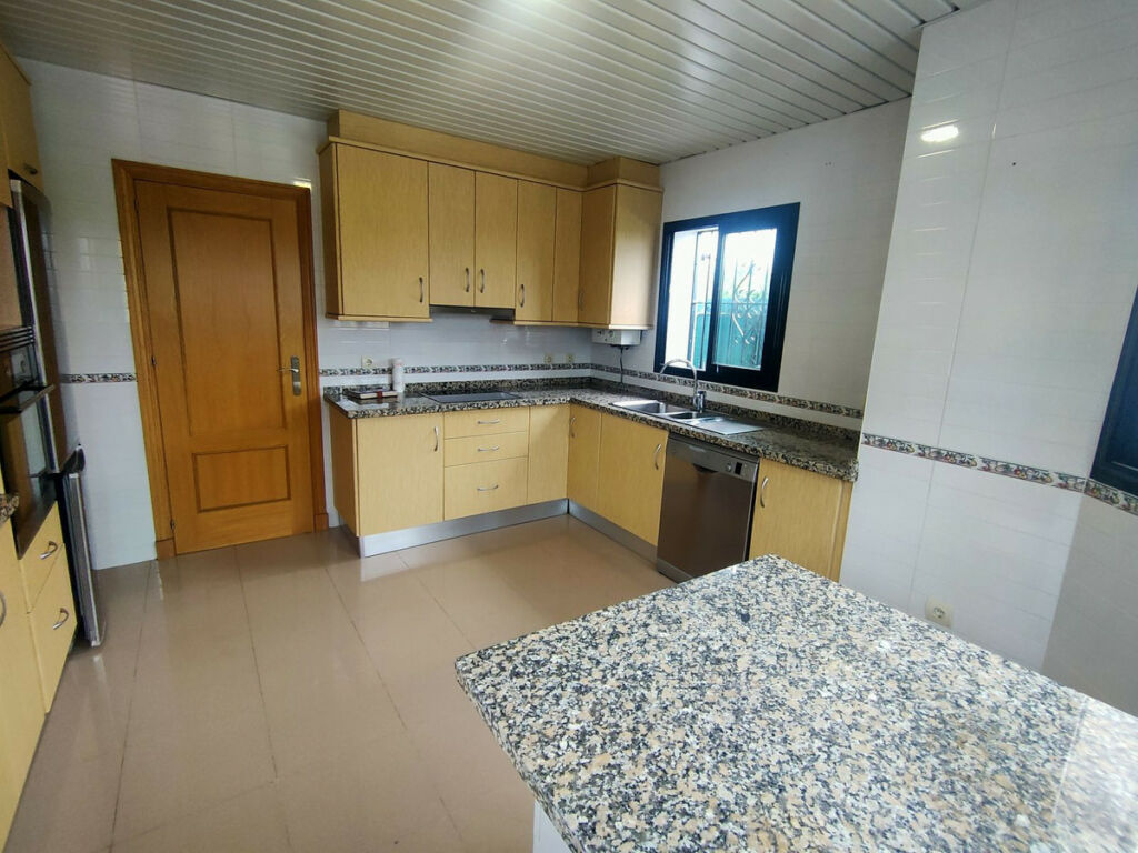 Semi-Detached House Cancelada Málaga - image 14