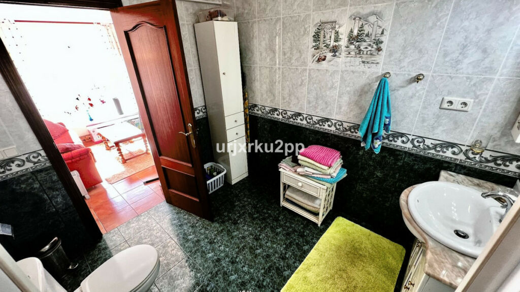 Detached Villa Playa Flamenca Alicante - image 14