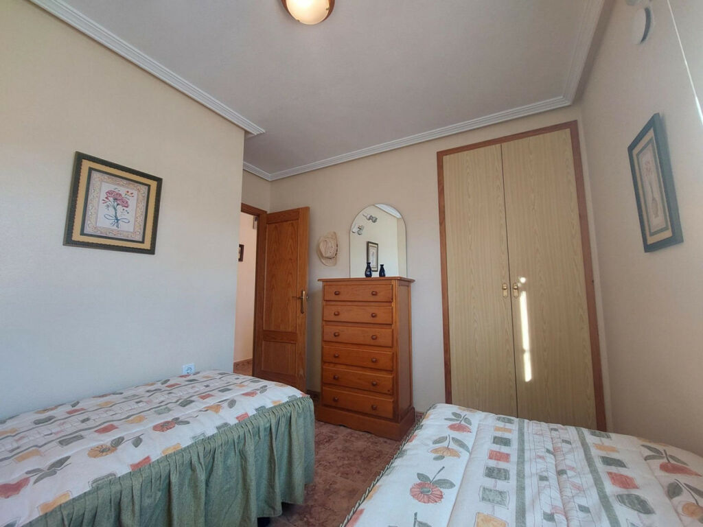 Townhouse Torrevieja Alicante - image 15