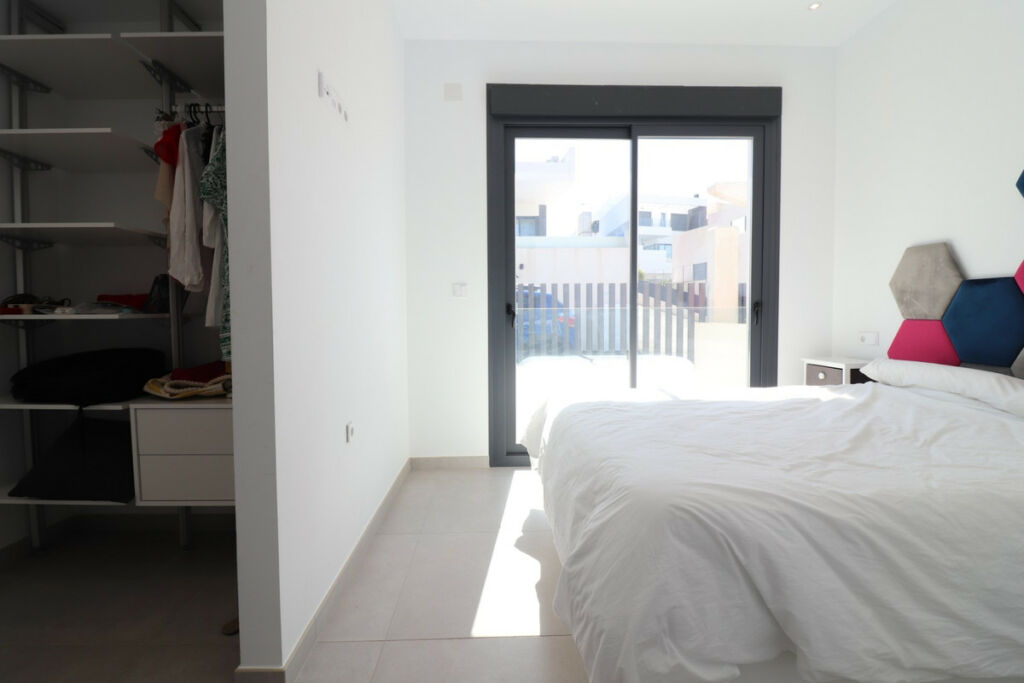 Detached Villa Pueblo Lucero Alicante - image 15