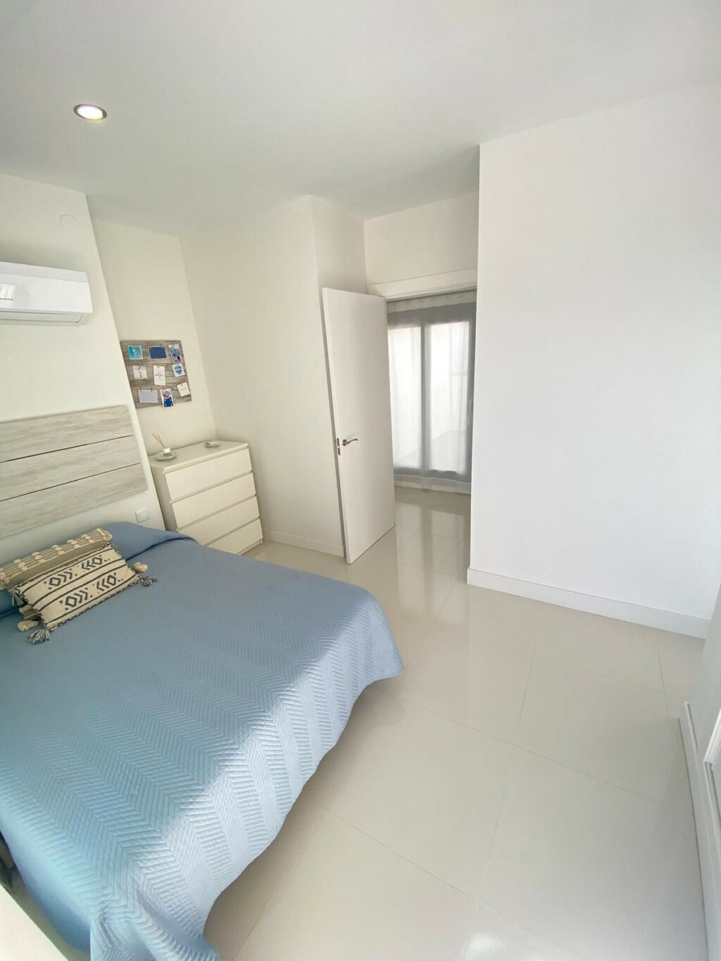 Penthouse Manilva Málaga - image 15
