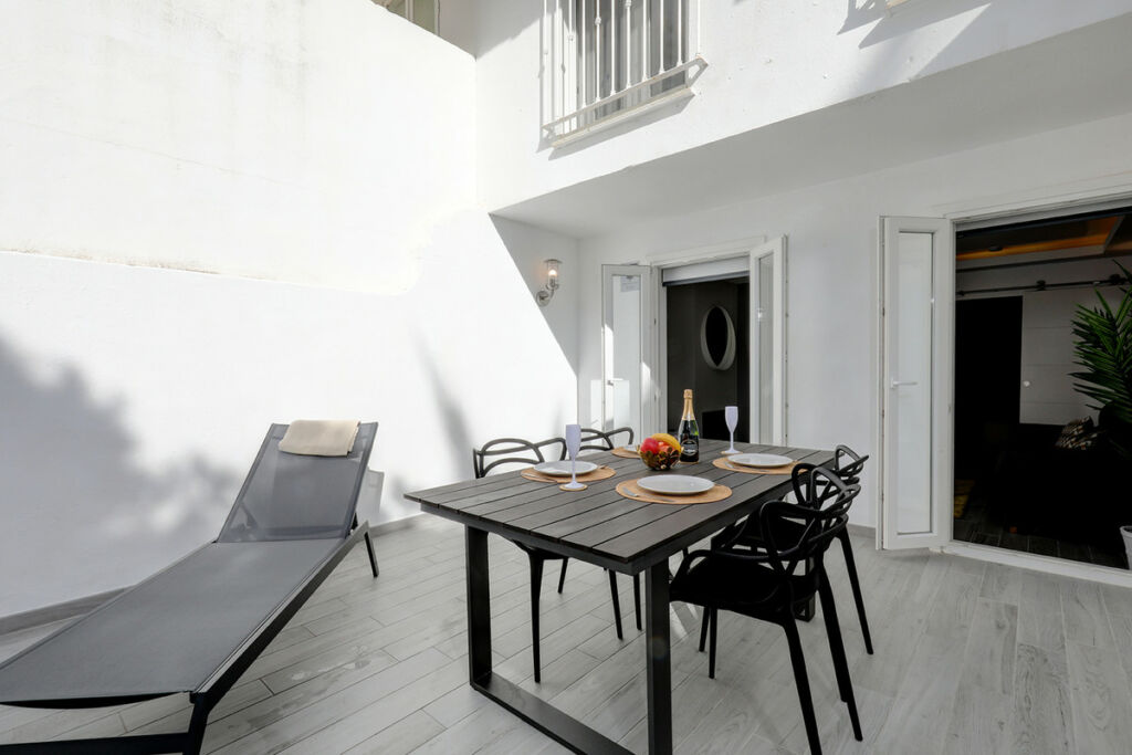 Middle Floor Apartment Nueva Andalucía Málaga - image 15