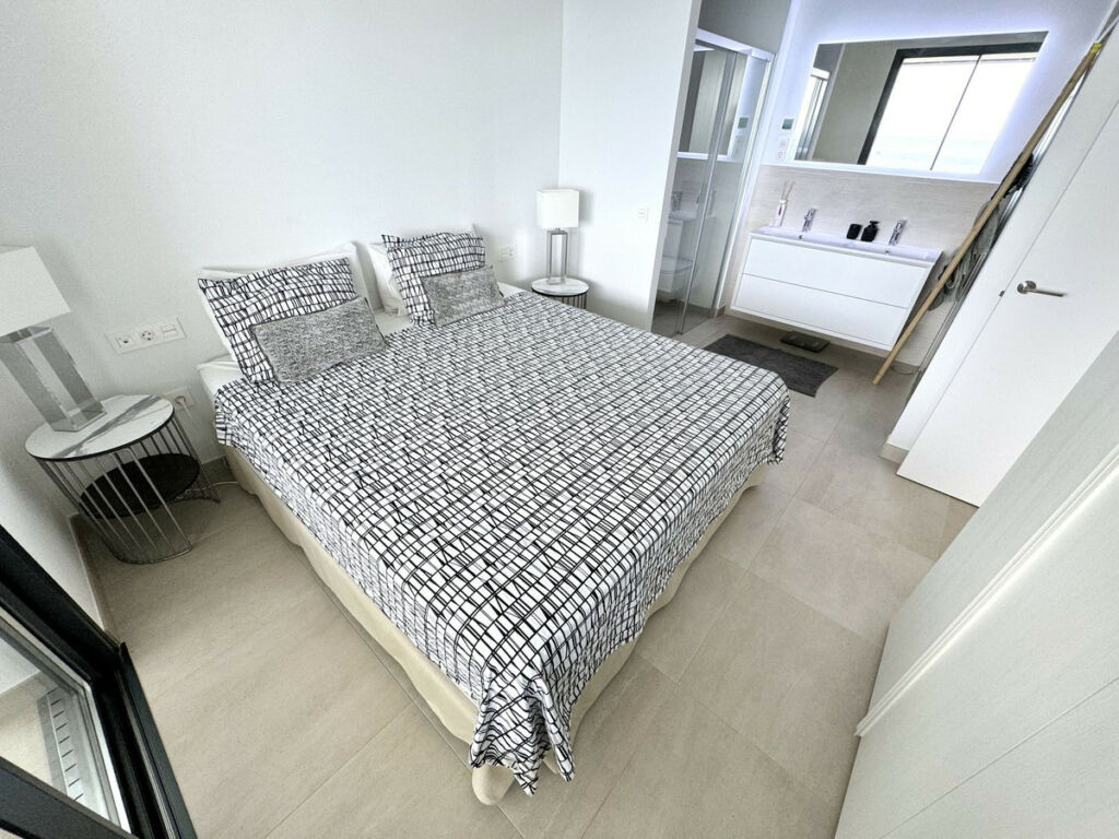 Middle Floor Apartment Benalmadena Costa Málaga - image 14