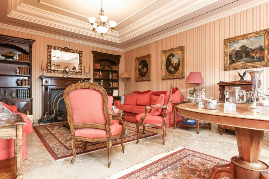 Detached Villa Monda Málaga - image 15