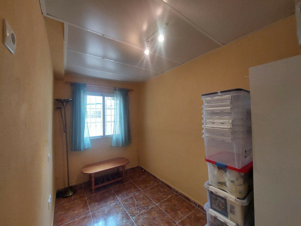 Townhouse Torrevieja Alicante - image 16