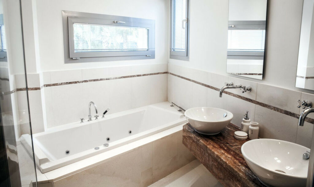 Townhouse Sierra Blanca Málaga - image 17
