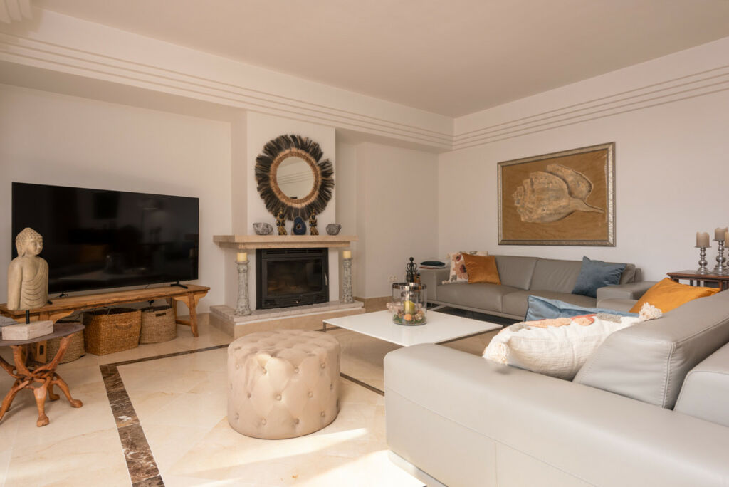 Penthouse Duplex Nueva Andalucía Málaga - image 16