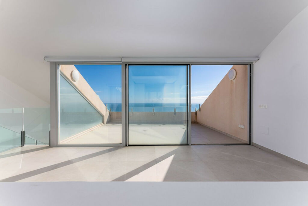 Penthouse Duplex Benalmadena Pueblo Málaga - image 16