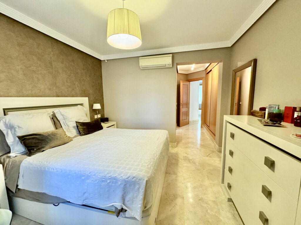 Middle Floor Apartment San Pedro de Alcántara Málaga - image 16