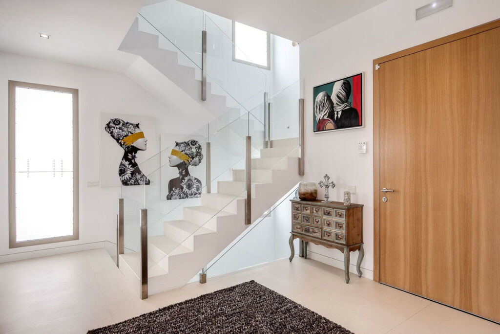 Detached Villa Guadalmina Baja Málaga - image 17