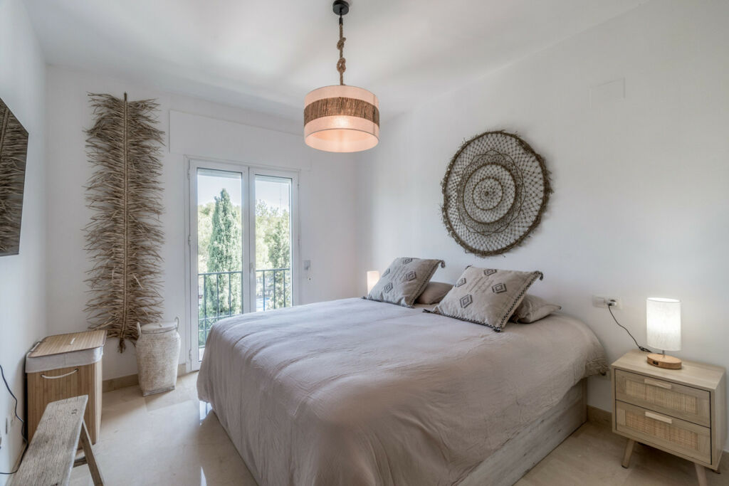 Penthouse Nueva Andalucía Málaga - image 16