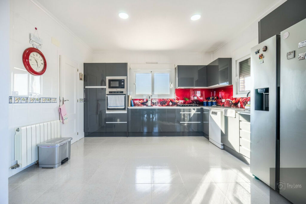 Detached Villa Benejuzar Alicante - image 16