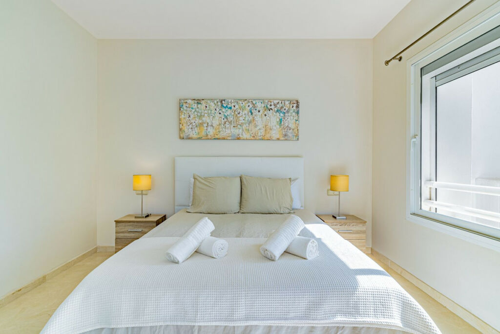 Middle Floor Apartment Casares Málaga - image 16