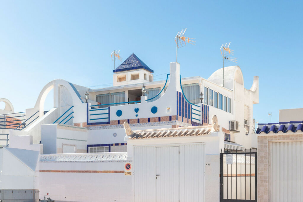 Townhouse Torrevieja Alicante - image 16