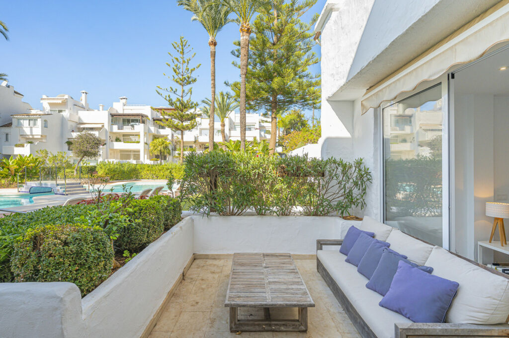 Ground Floor Apartment The Golden Mile Málaga - image 17