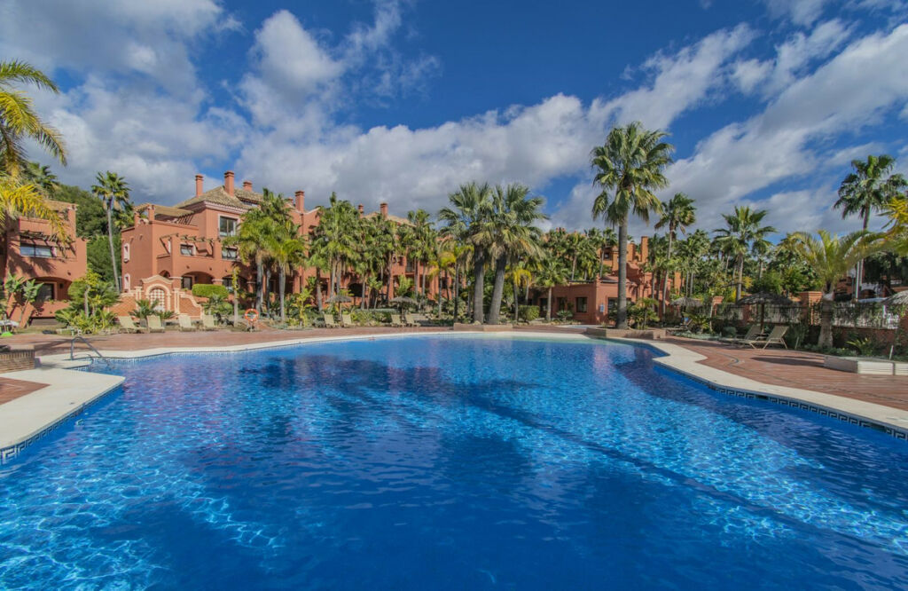 Ground Floor Apartment Puerto Banús Málaga - image 17