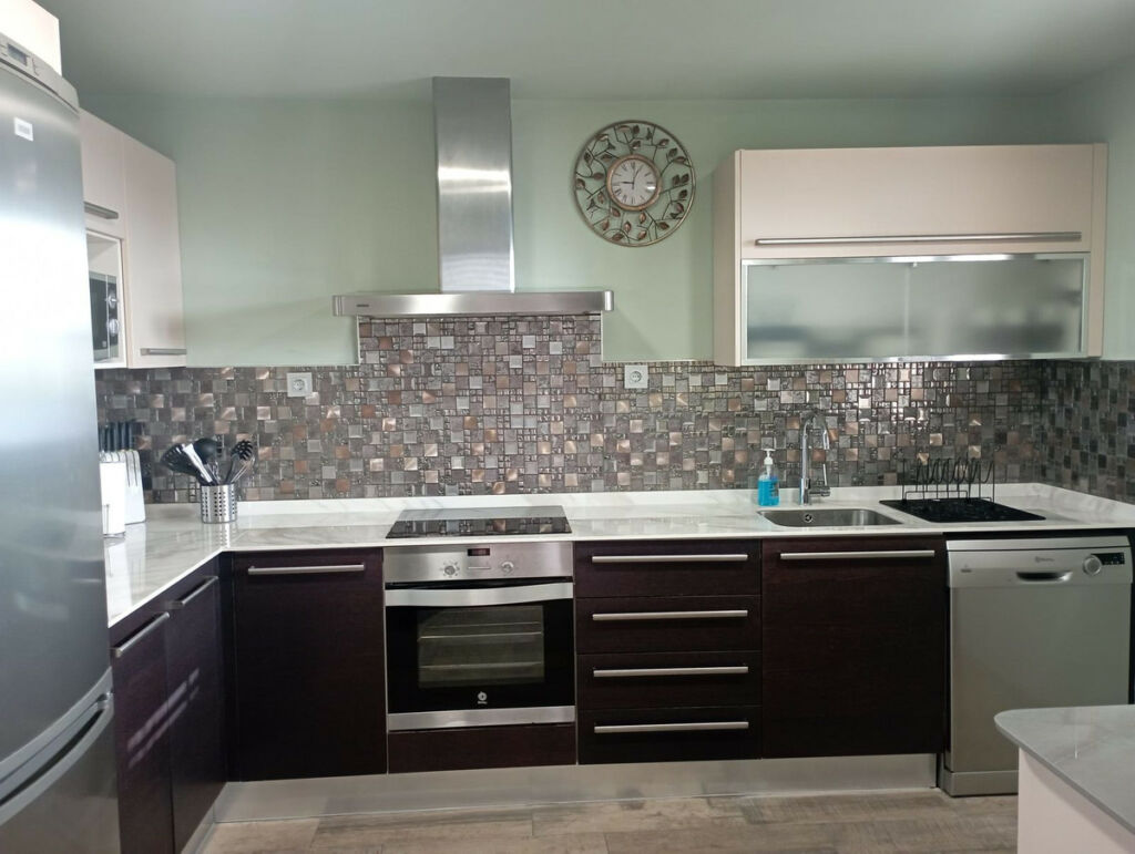 Townhouse Benahavís Málaga - image 17